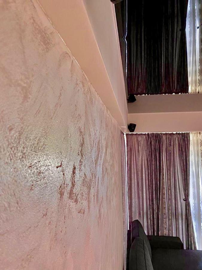 Criss Apartament シナヤ エクステリア 写真